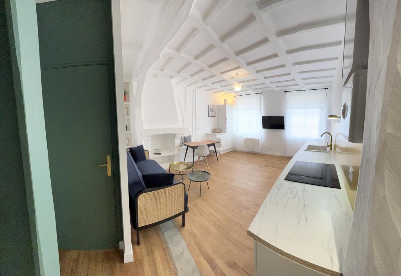 Appartement Le 101 - Les Locations ISAHORA à Eu (Seine-Maritime) Extérieur photo